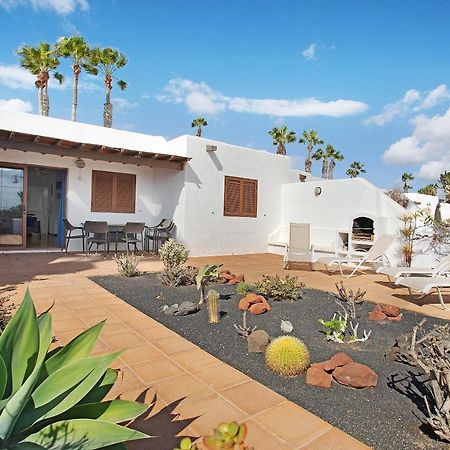 Puerto Chico R Apartment Плая Бланка Екстериор снимка