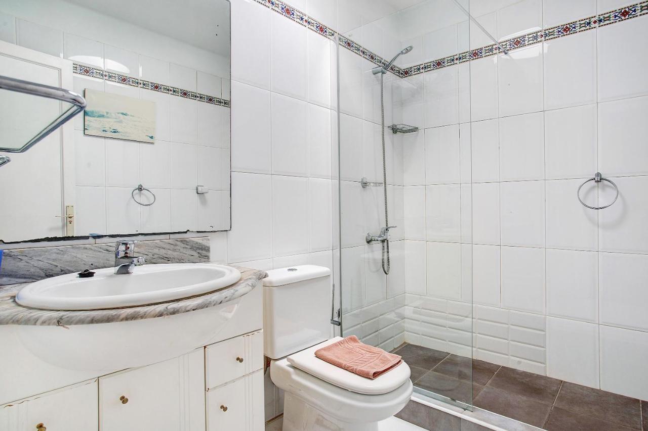 Puerto Chico R Apartment Плая Бланка Екстериор снимка